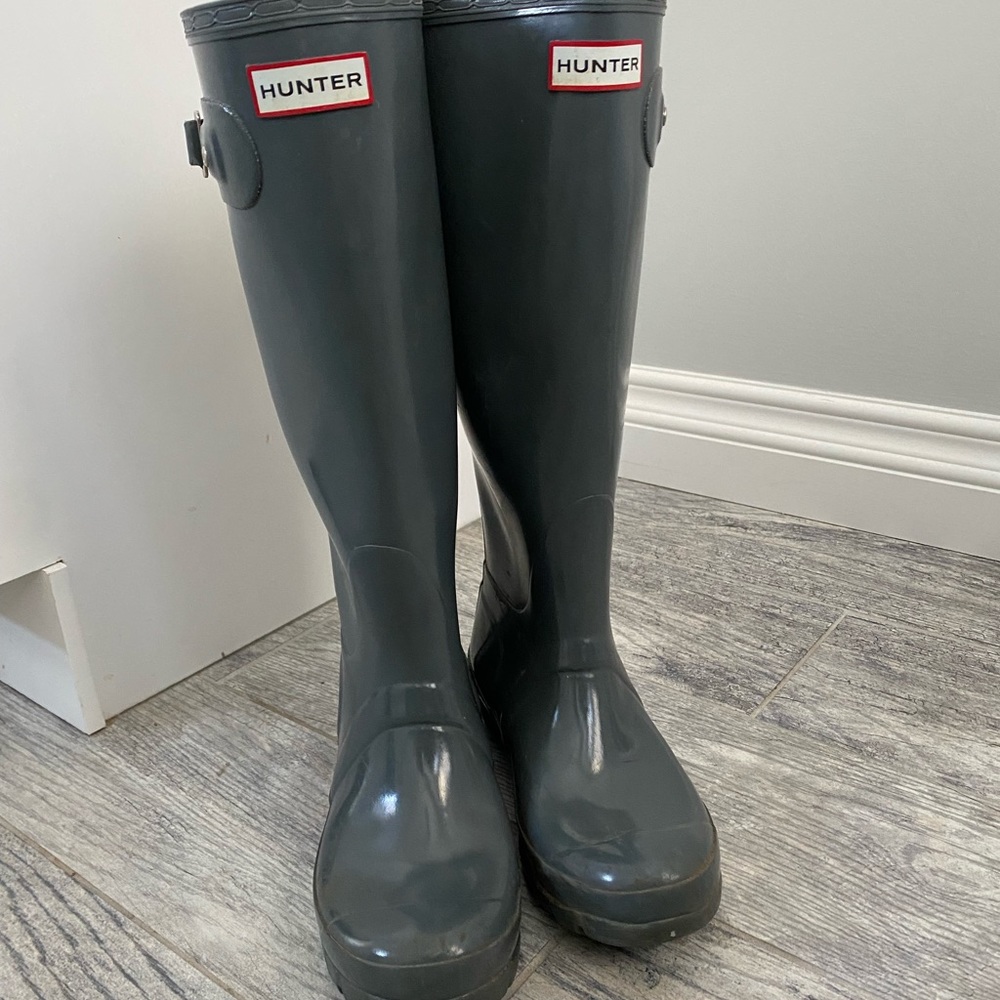 Hunter Boots- Womens 6